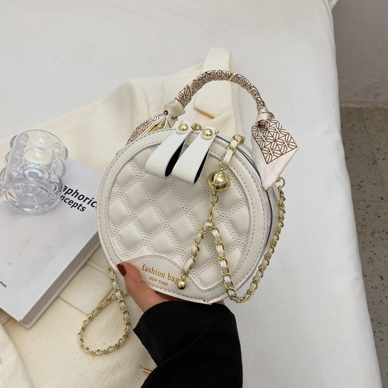 Small Round Diamond-patterned Embroidered Women's Bag