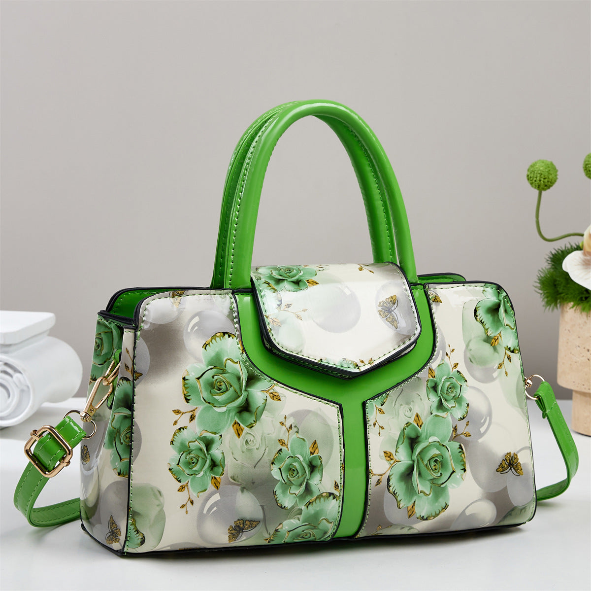 Contrast-color Printed Patchwork Large-capacity Chic Shoulder Bag