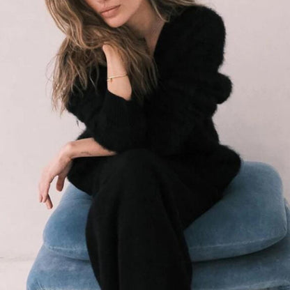 Cardigan Femme en Maille Boutonnée à Col V – Coupe Ample Automne Hiver.