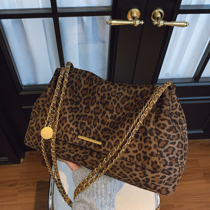 Sleek, Versatile High-capacity Trendy Leopard-print Shoulder Bag