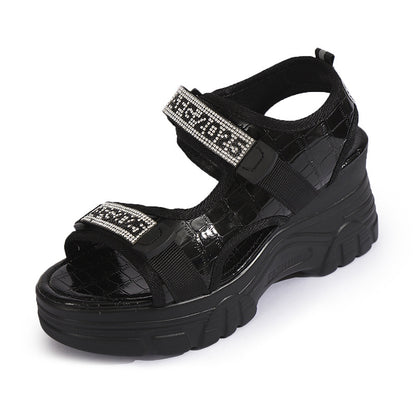 Sandales avec lettres en strass